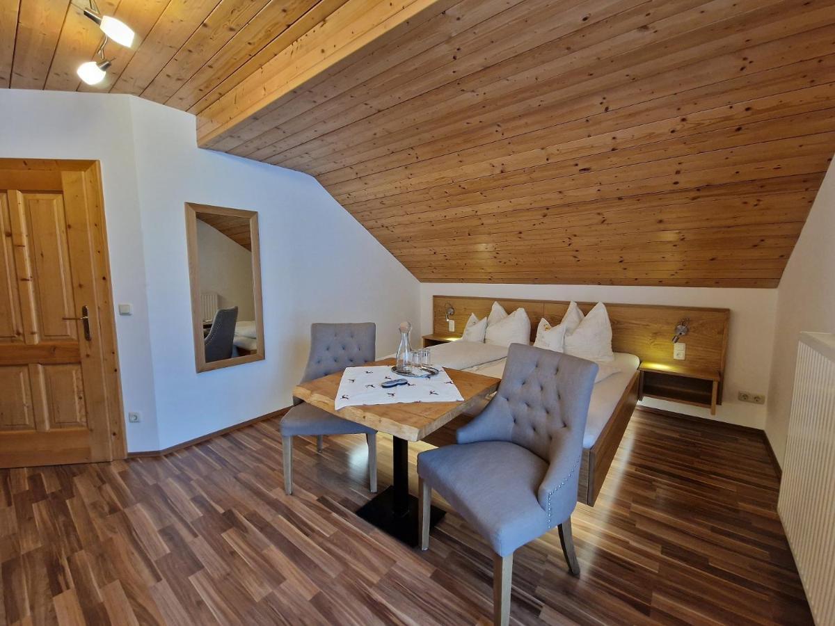 Bio-bauernhof Vordergrubenbach - Familie Oberascher Séjour à la ferme Hintersee