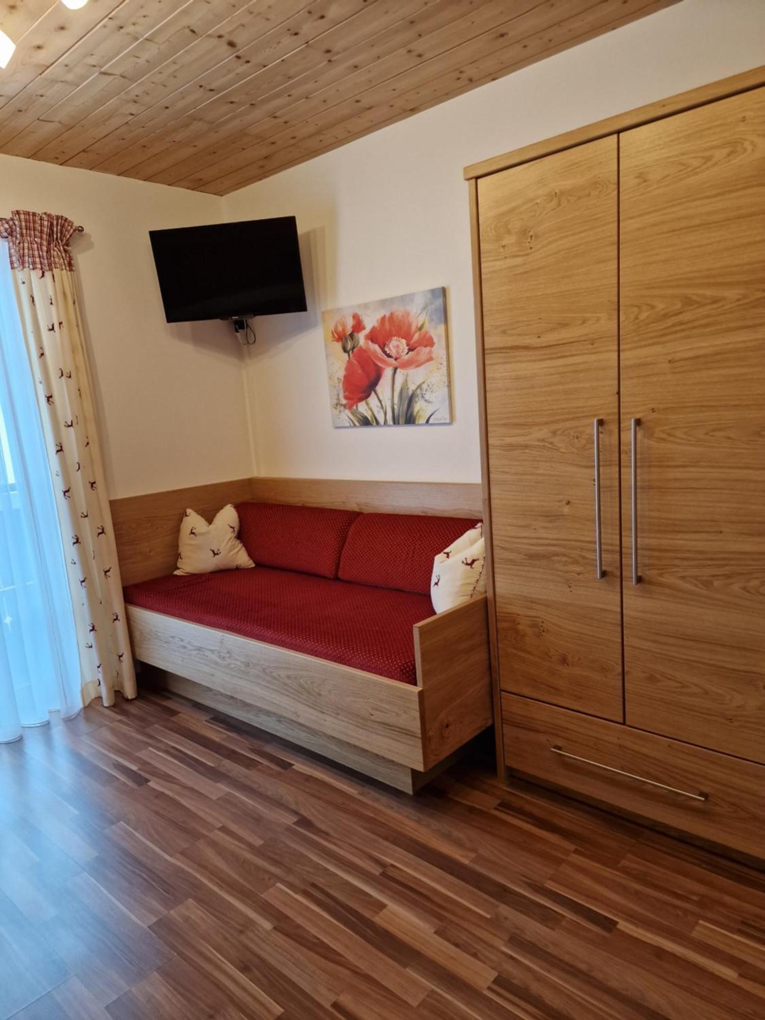 Bio-bauernhof Vordergrubenbach - Familie Oberascher * Hintersee