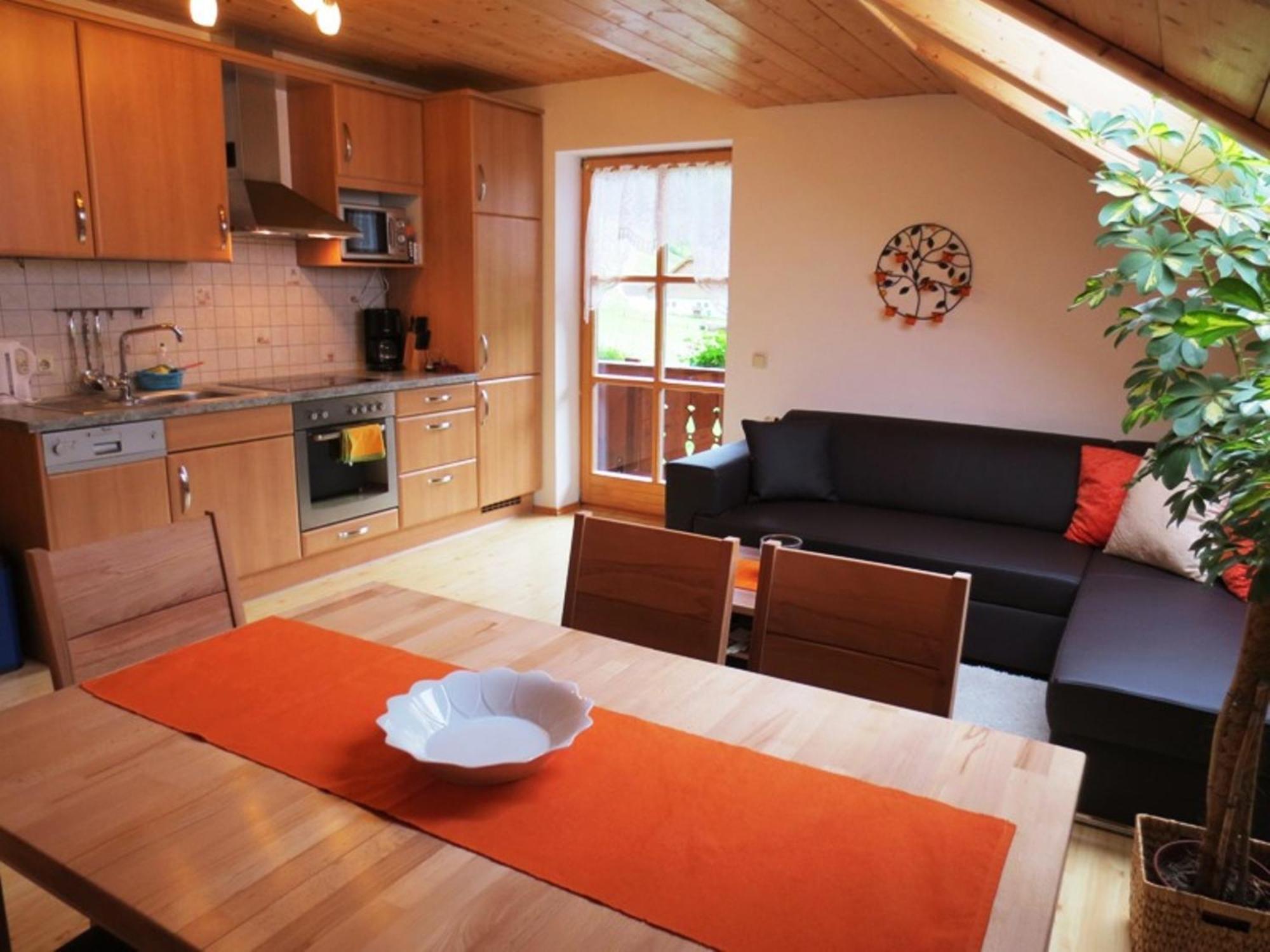 Bio-bauernhof Vordergrubenbach - Familie Oberascher * Hintersee